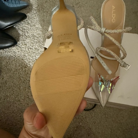 Aldo Silver Strappy Heels with Iridescent Accents - Picture 3 of 4